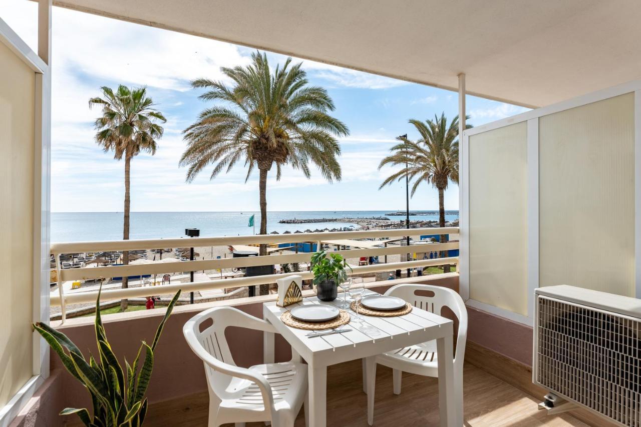 Beach Front Holiday Studio Fuengirola Exterior photo