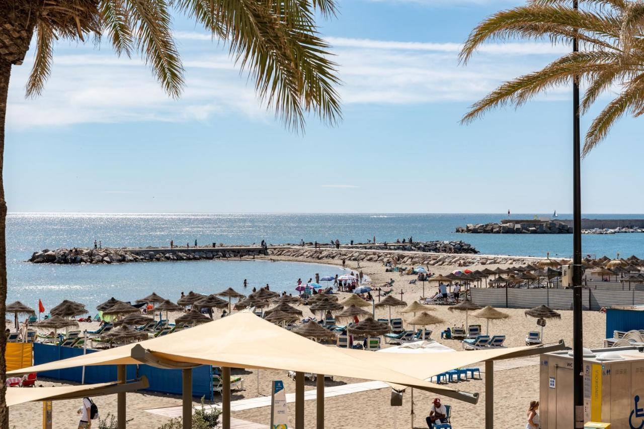 Beach Front Holiday Studio Fuengirola Exterior photo